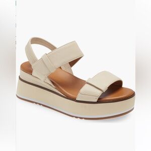 Caslon Briana Platform Sandal Beige Leather Straps Women’s 10 Adjustable Straps